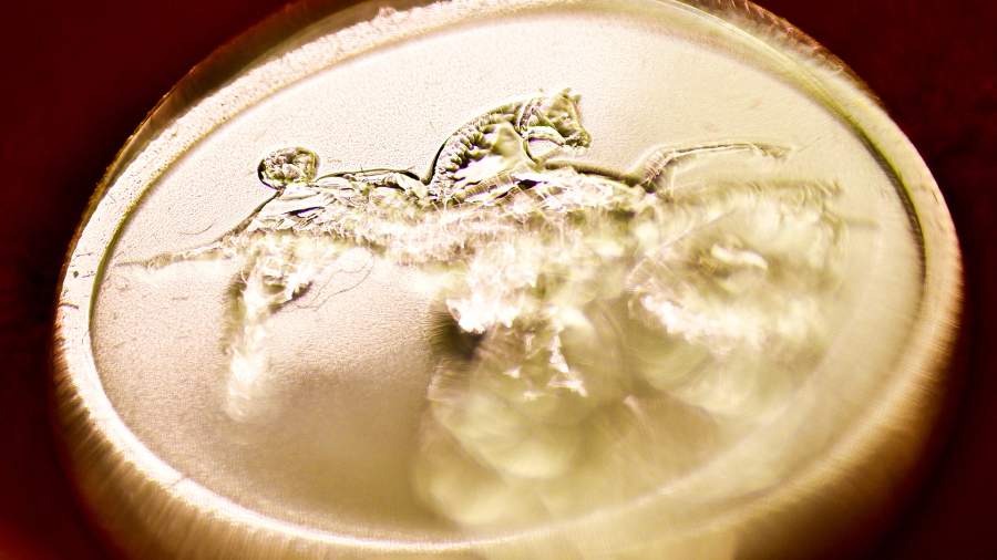 Цены на золото выше 2800 долл за унцию!